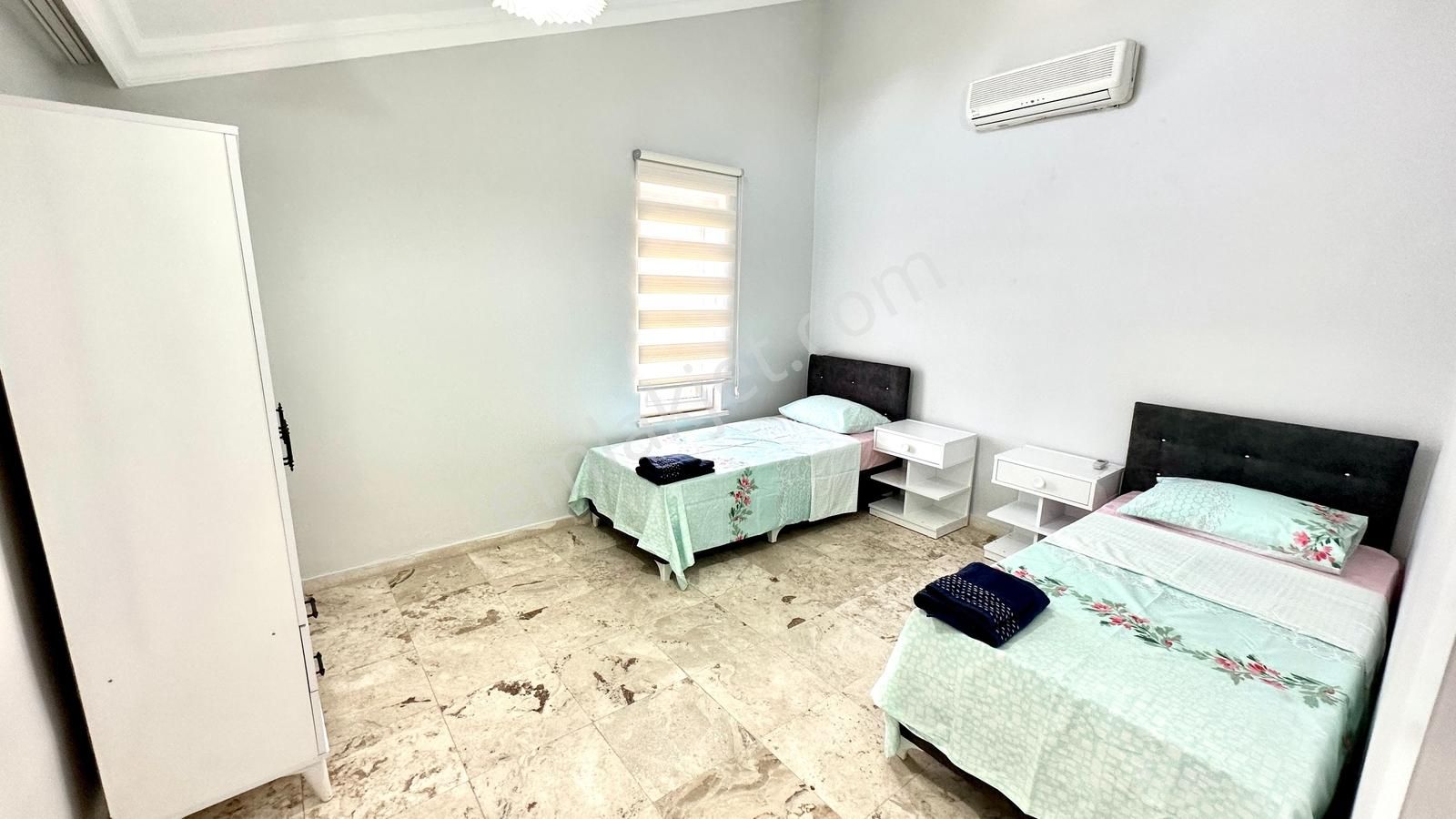 5+1 Müstakil Havuzlu Villa Kendine Ait Havuz,bahçe Ve Araç Parkı - Görsel 15