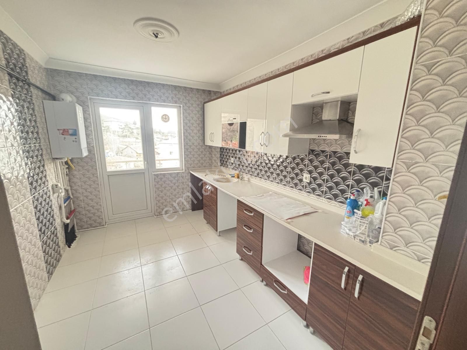 Mamak - Ekin Mahallesi Yüzme Havuzu Yakınında Full Yapılı, Çift Balkonlu 3+1 Satılık Daire !!! - Görsel 4