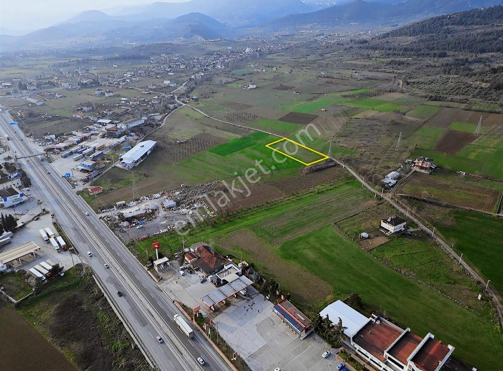 Mert Gayrimenkul'den Gökgöz Mahallesinde Yatırımlık Tarla.