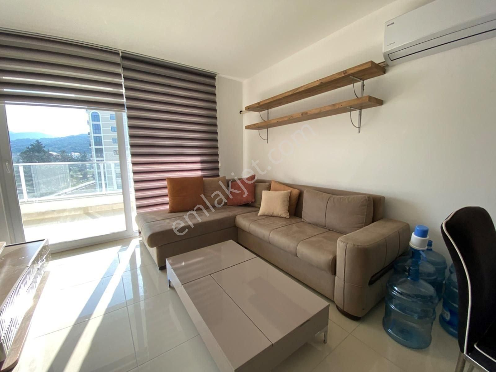 Alanya Demirtaş’ta İkamete Uygun Sitede, Sosyal Olanaklı 2+1 Daire - Görsel 3