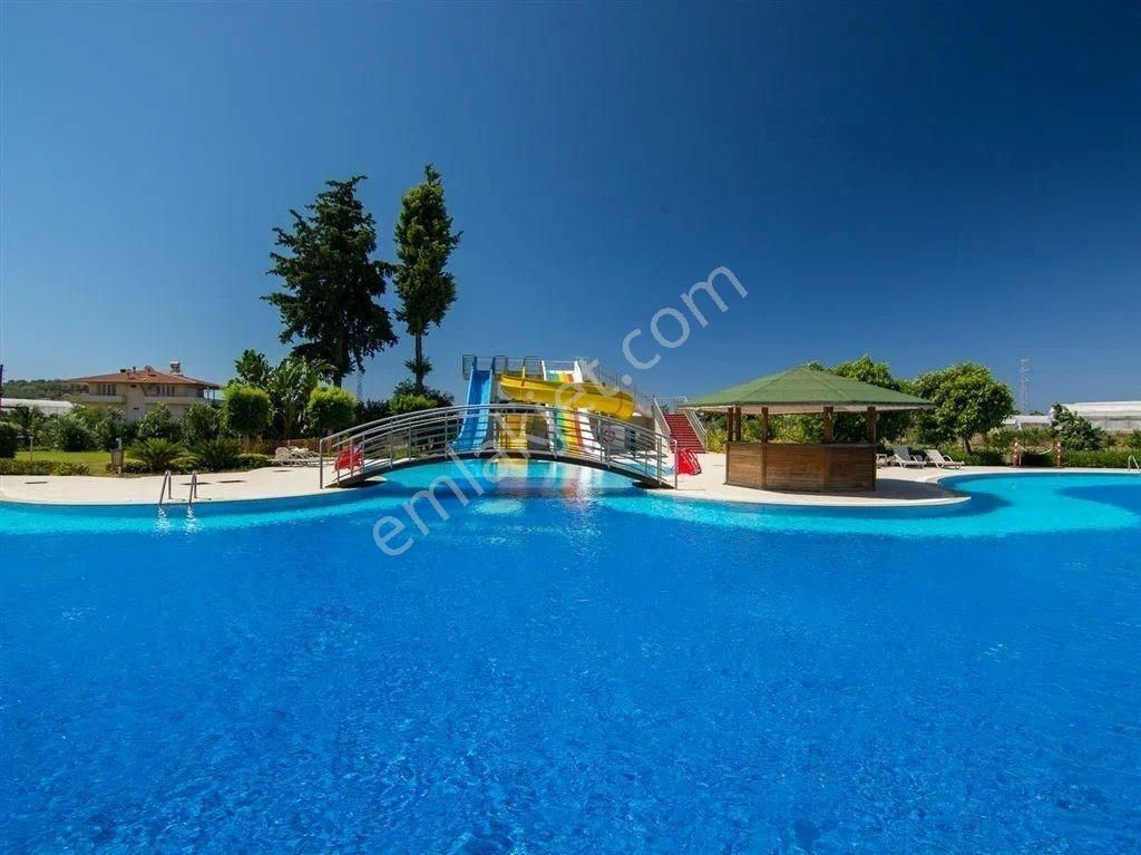 Alanya Demirtaş’ta İkamete Uygun Sitede, Sosyal Olanaklı 2+1 Daire - Görsel 21