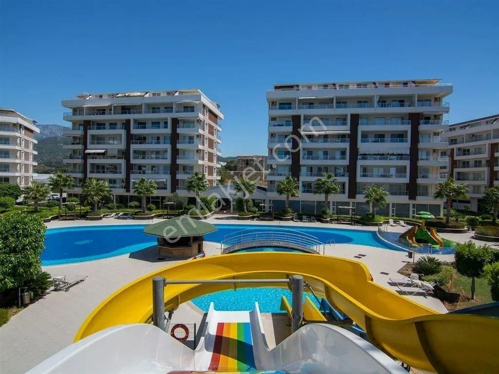 Alanya Demirtaş’ta İkamete Uygun Sitede, Sosyal Olanaklı 2+1 Daire - Görsel 23