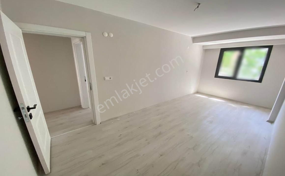 Kod 3183 Sultançiftliği Mah Yatırıma Uygun Amerikan Mutfaklı 2+1 - Görsel 11