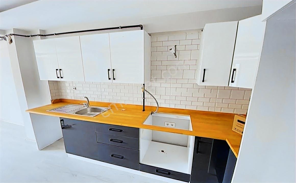 Kod 3183 Sultançiftliği Mah Yatırıma Uygun Amerikan Mutfaklı 2+1 - Görsel 4