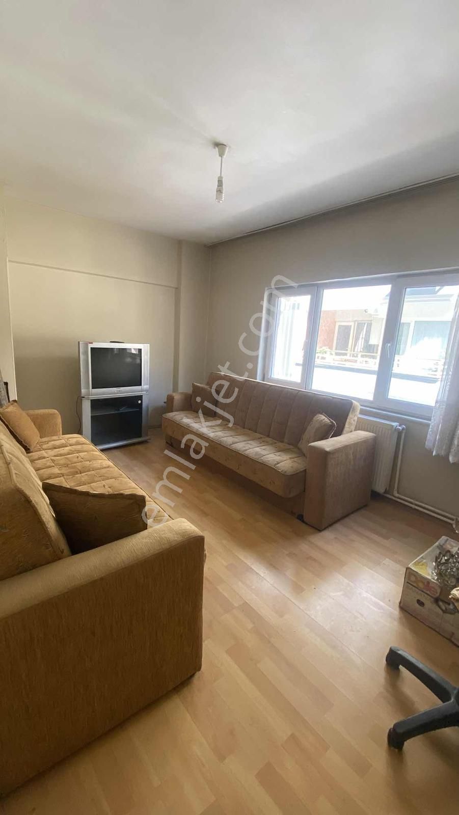 Efeler Cumhuriyet Mahallesinde Geniş 3+1 Daire - Görsel 5