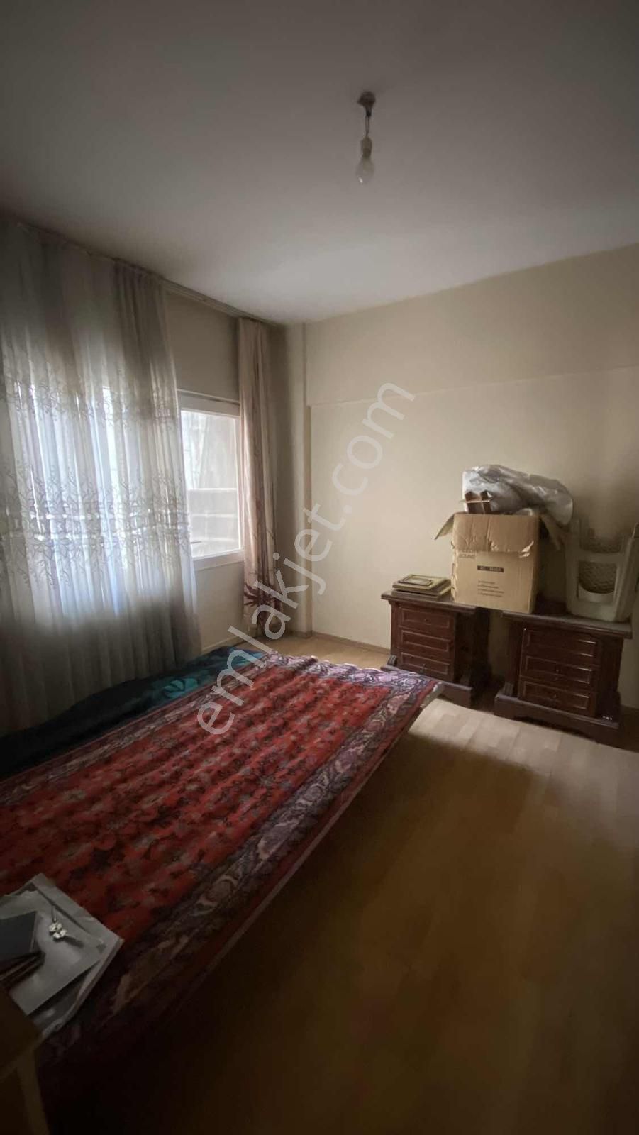 Efeler Cumhuriyet Mahallesinde Geniş 3+1 Daire - Görsel 14