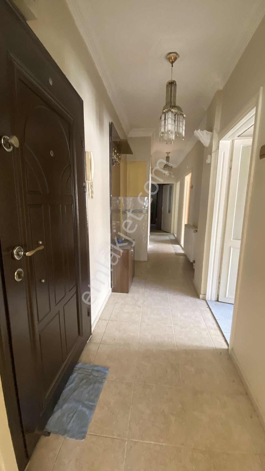 Efeler Cumhuriyet Mahallesinde Geniş 3+1 Daire - Görsel 7