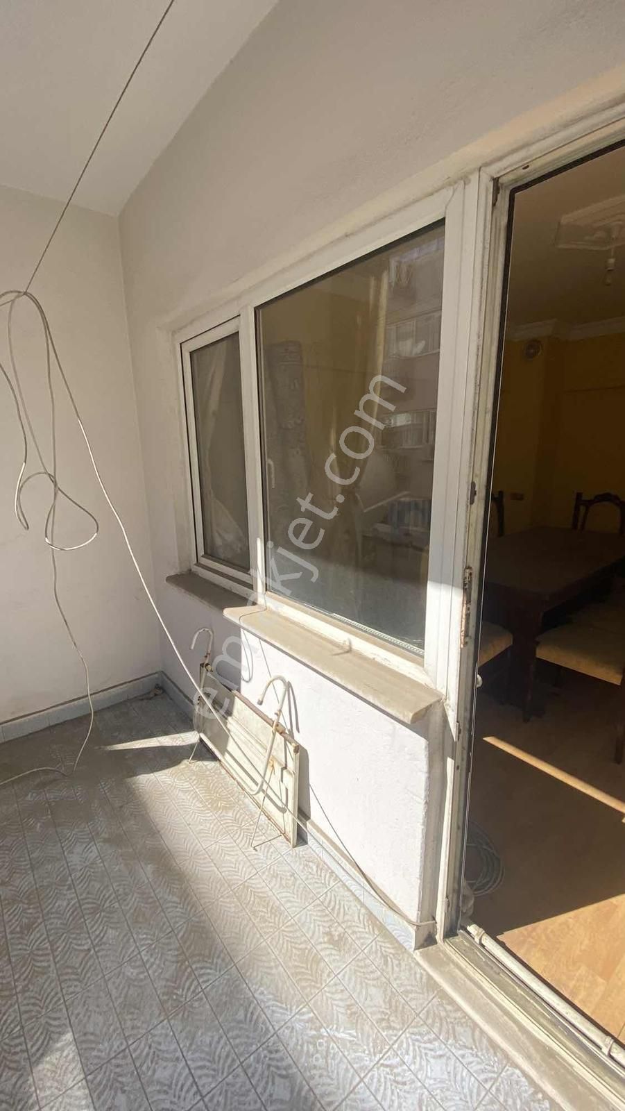 Efeler Cumhuriyet Mahallesinde Geniş 3+1 Daire - Görsel 19