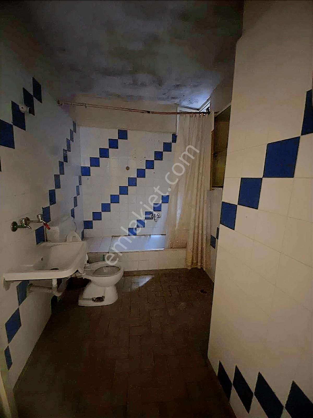 Divaland Gayrimenkulden Cumhuriyet Mahallesinde Satılık 3+1 - Görsel 6