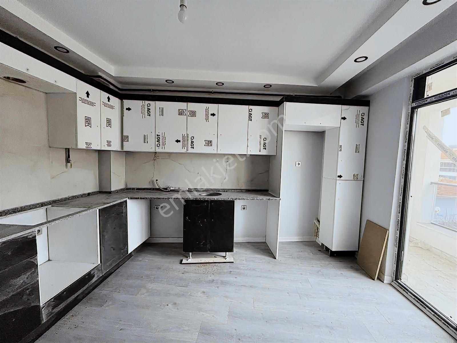 Eker'den Fırsat Candanel Bulvarı Yakını Sıfır 80 M² 2+0 Daire - Görsel 4