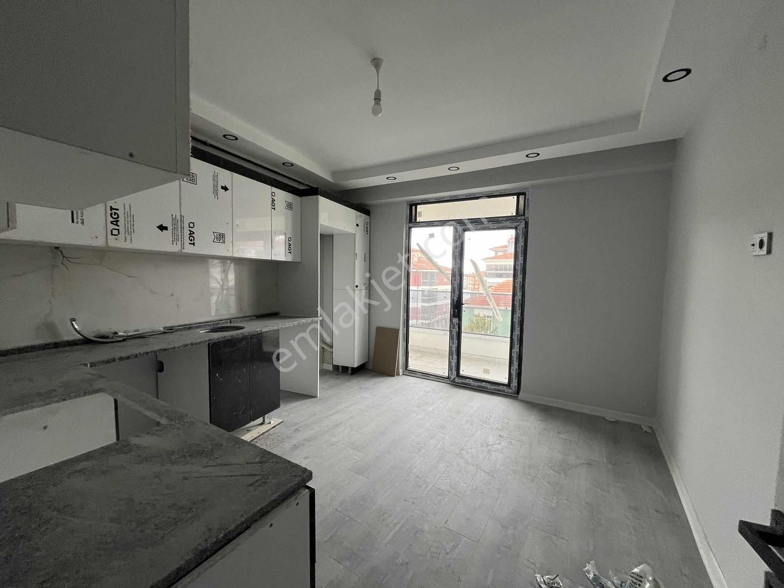 Eker'den Fırsat Candanel Bulvarı Yakını Sıfır 80 M² 2+0 Daire - Görsel 17