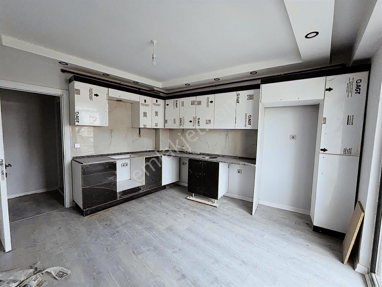 Eker'den Fırsat Candanel Bulvarı Yakını Sıfır 80 M² 2+0 Daire - Görsel 18