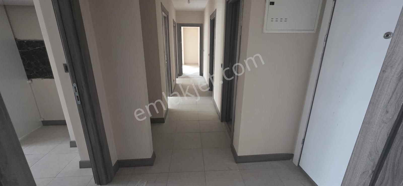 15 Temmuz Selçuku Evlerinde Satılık 2+1 96m2 Ebeveyn Banyolu - Görsel 2