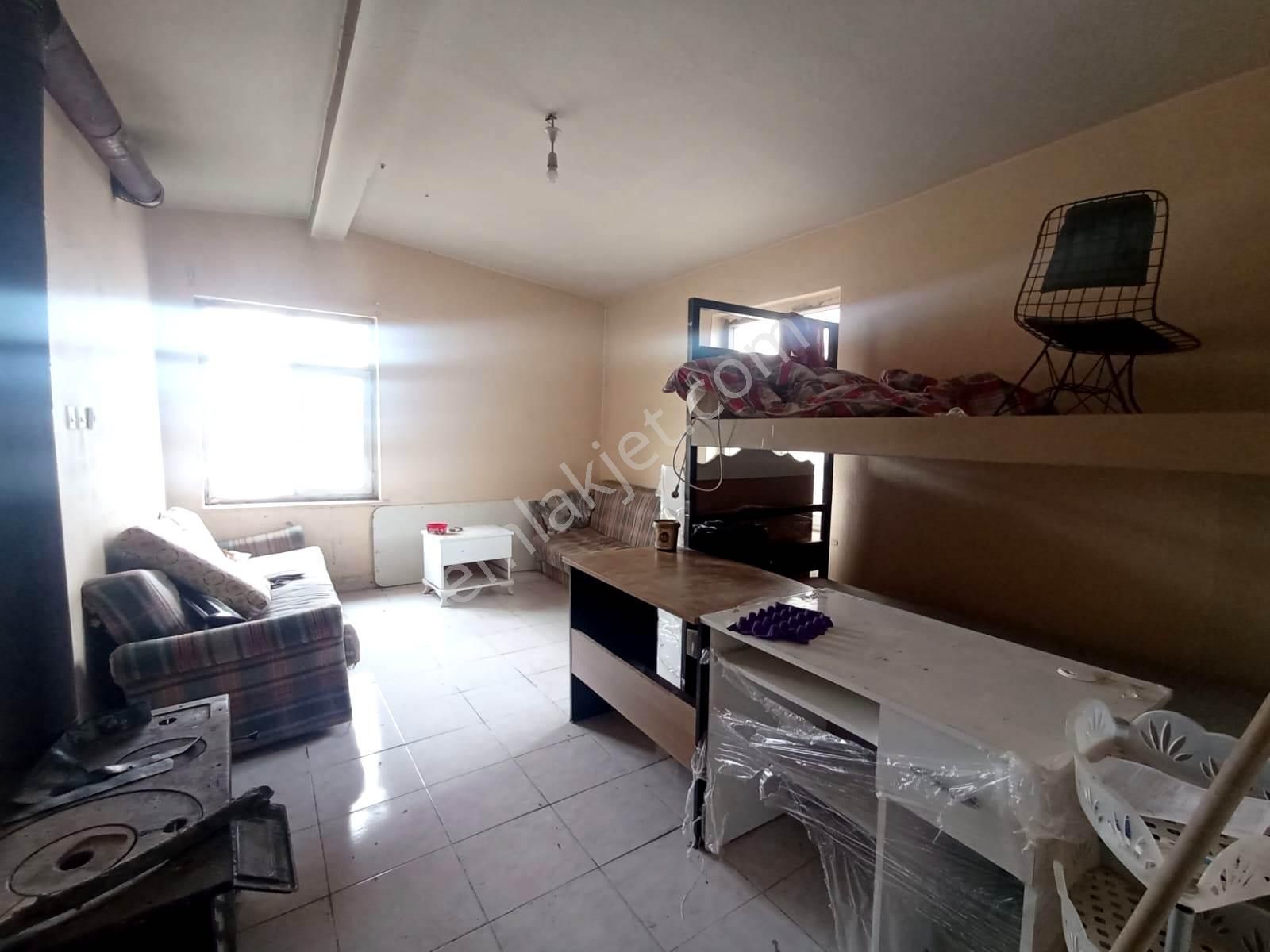 Hatunsarayda 2.084 Metre Arsa Üzerinde Kurulu İşyeri - Görsel 4