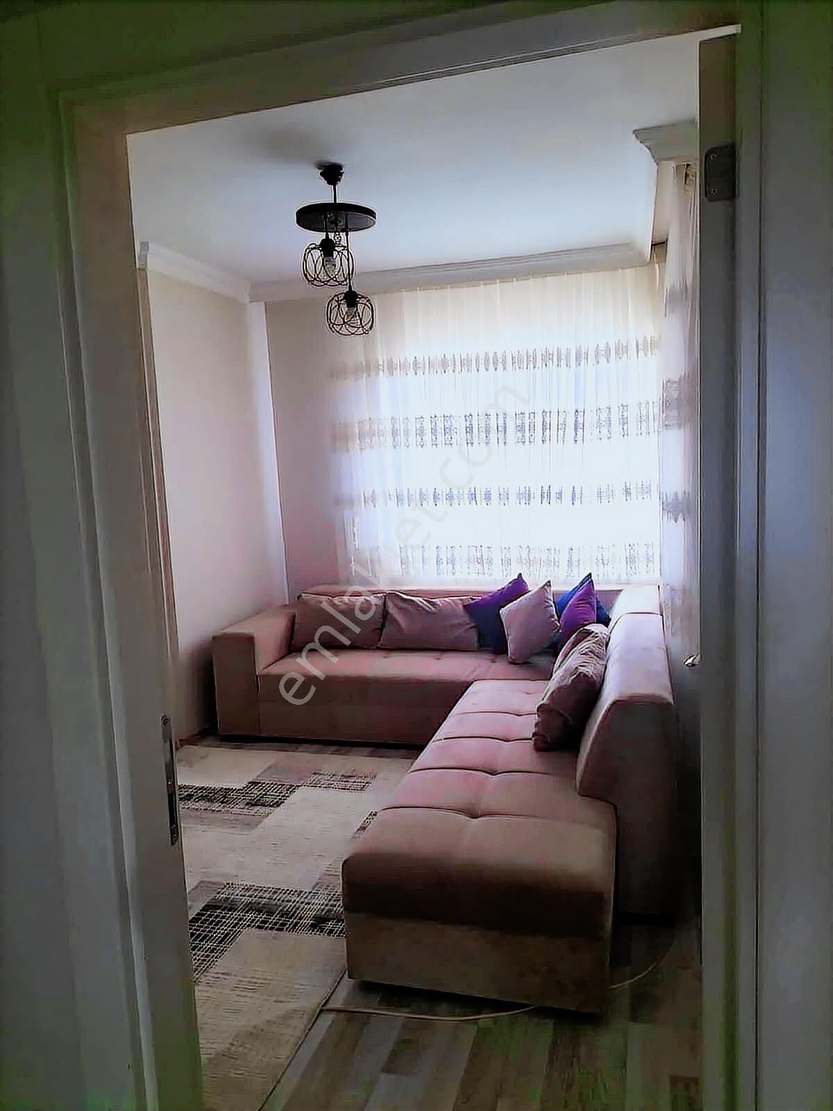 Serhat 100 Evlerde Metroya Yakın, Bakımlı 3+1 Fırsat Daire - Görsel 4