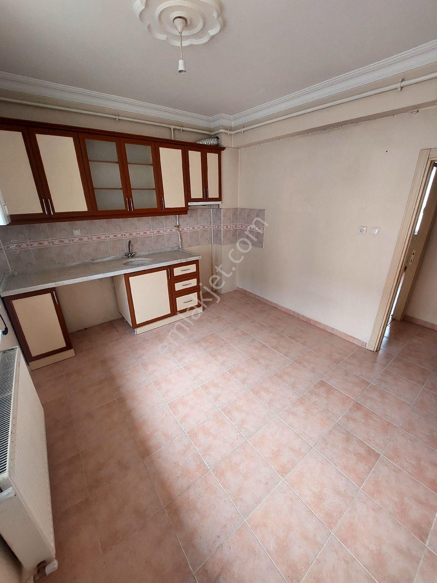 Oldpol Emlak'tan Etkın Kolejı Arkası Acık Satılık Genıs 2+1 - Görsel 9