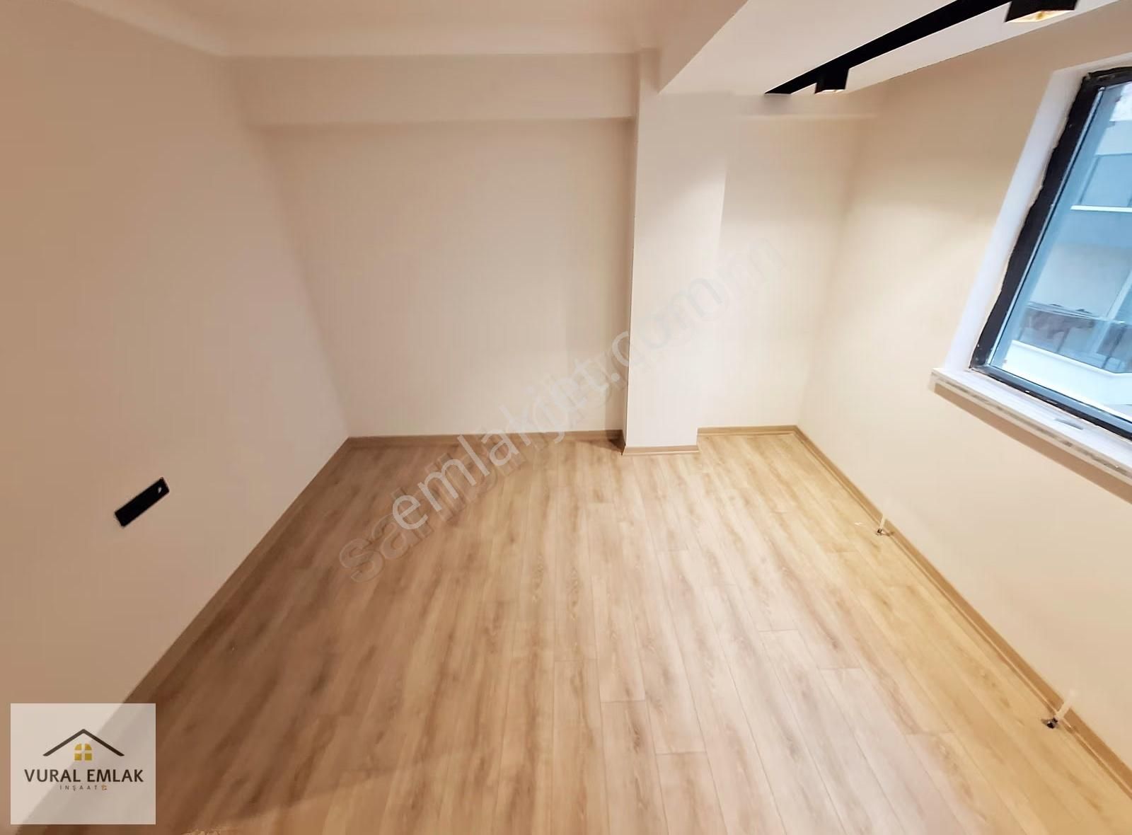 Vural'dan Yenikent'de Merkezi Güzergahta 4+1 İskanlı 170m2 Acill - Görsel 20