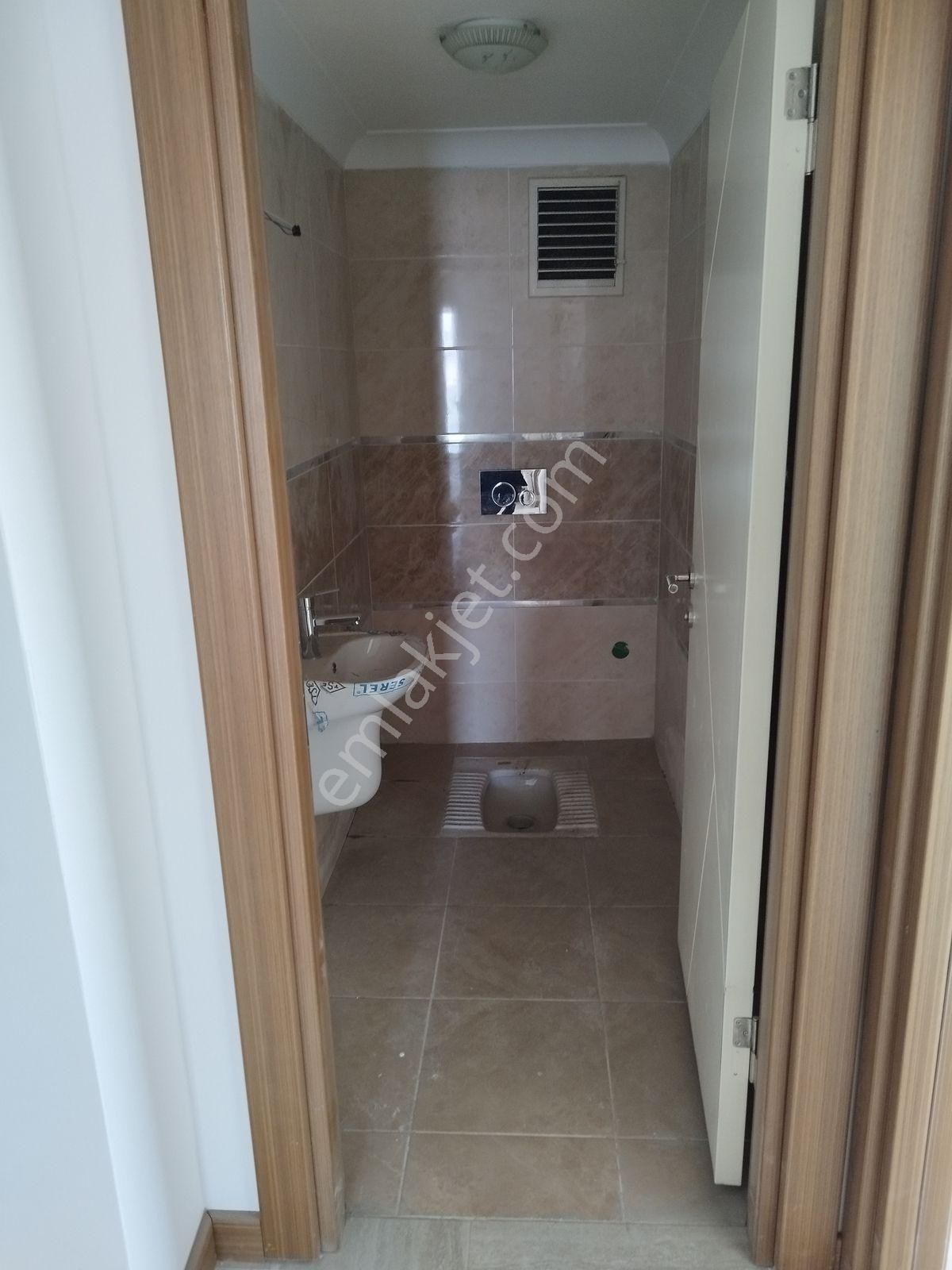 Realty Gate Gayri Menkulden Ovacık'ta Kiralık 4+1 Site Dairesi