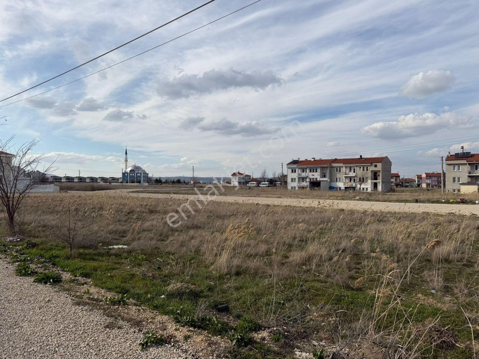 Ertuğrulgazide Villa İmarli Satılık Arsa - Görsel 2
