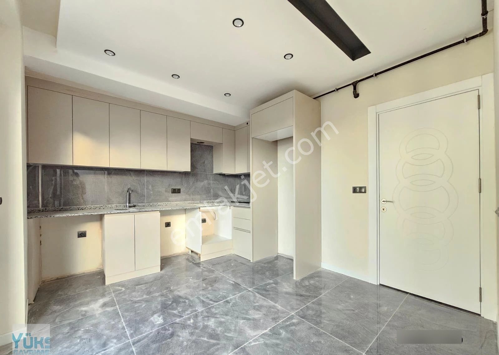 Denizli İlbade De 2+1 120 M2 Caddeye Yakın Acil Satılık Daire - Görsel 11