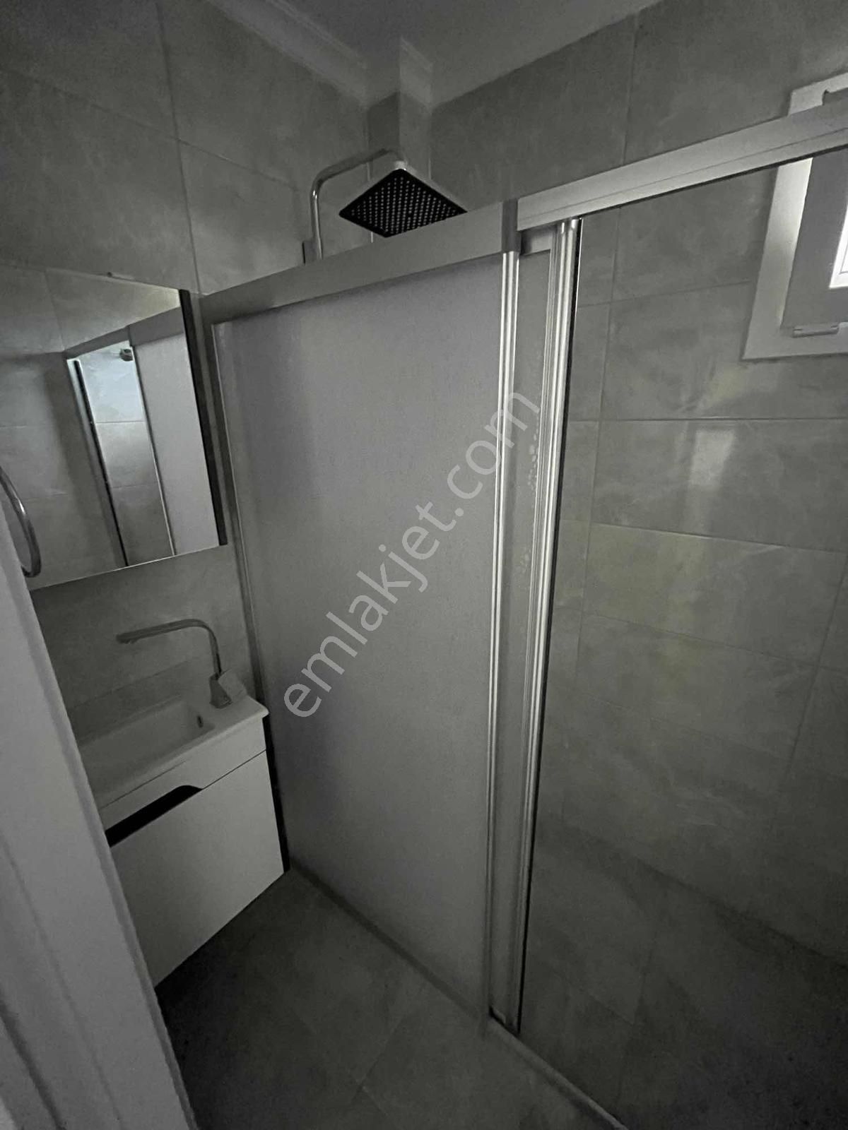 Gömeç Kemalpaşa Hastane Ve Okul Sokağında Kiralık 2+1 Daire - Görsel 23