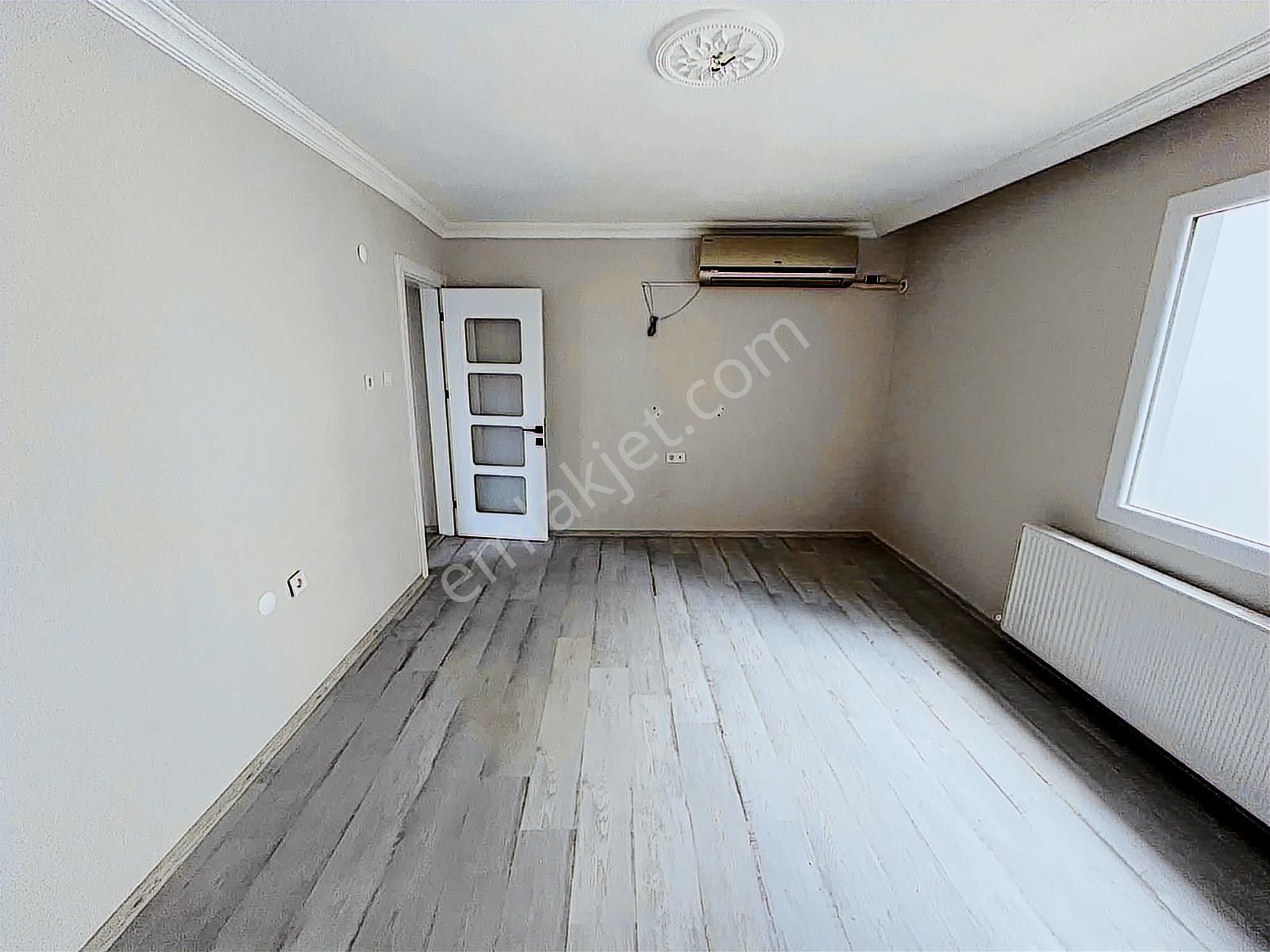 Gömeç Kemalpaşa Hastane Ve Okul Sokağında Kiralık 2+1 Daire - Görsel 9