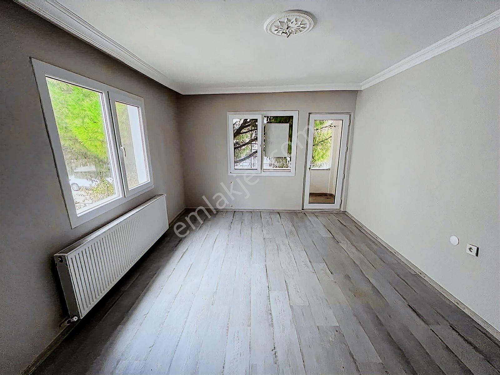 Gömeç Kemalpaşa Hastane Ve Okul Sokağında Kiralık 2+1 Daire - Görsel 18