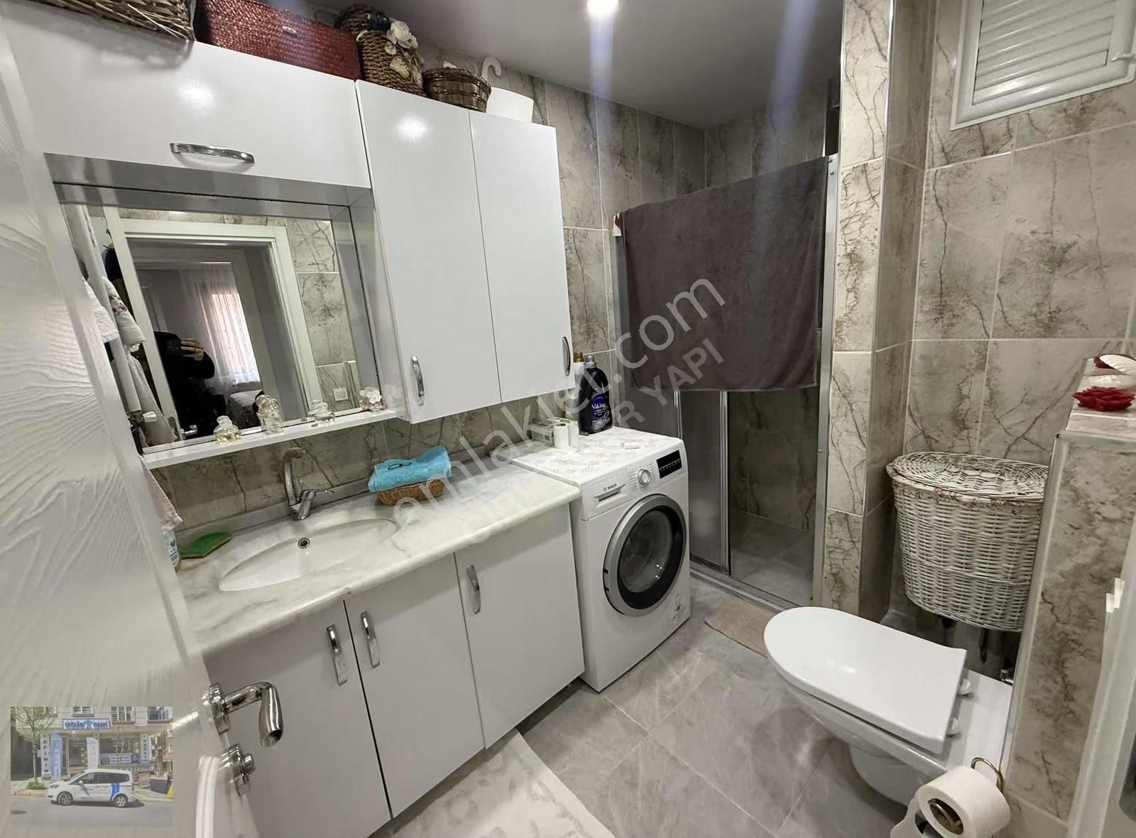 Ufuk Caddesi Dibinde Metrobüse 10 Dk Mesafede Lüx 3+1 Daire - Görsel 22