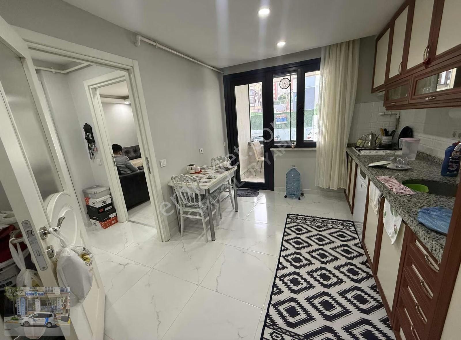 Ufuk Caddesi Dibinde Metrobüse 10 Dk Mesafede Lüx 3+1 Daire - Görsel 18