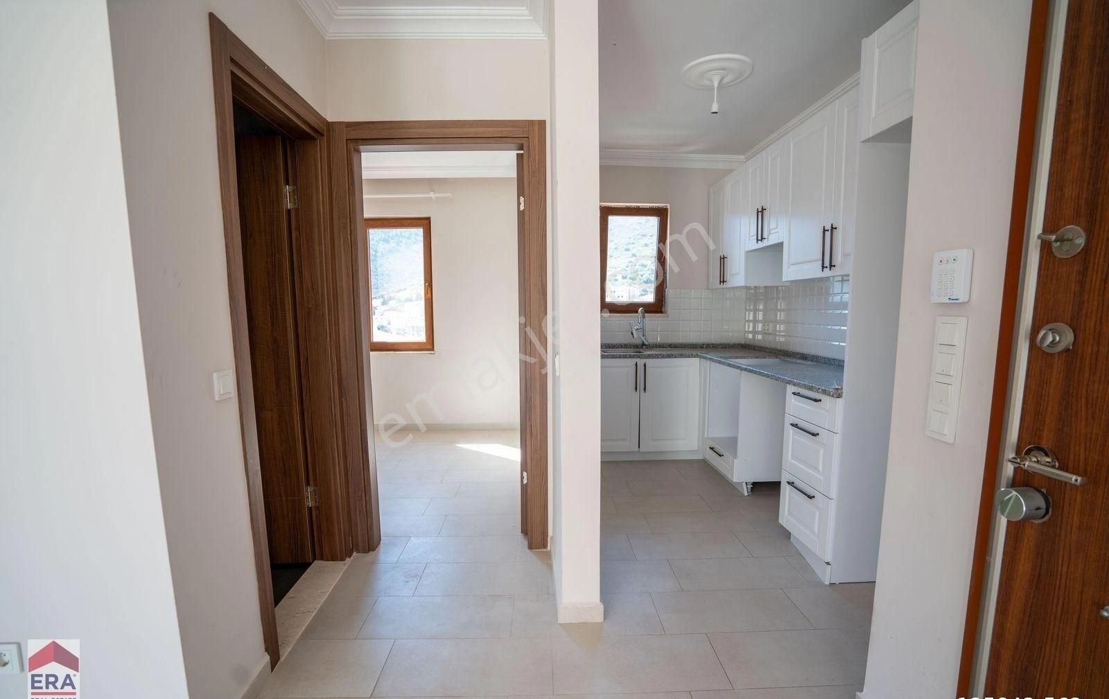 Datça Merkezde Satılık 3+1 Deniz Manzaralı Dubleks Daire - Görsel 5