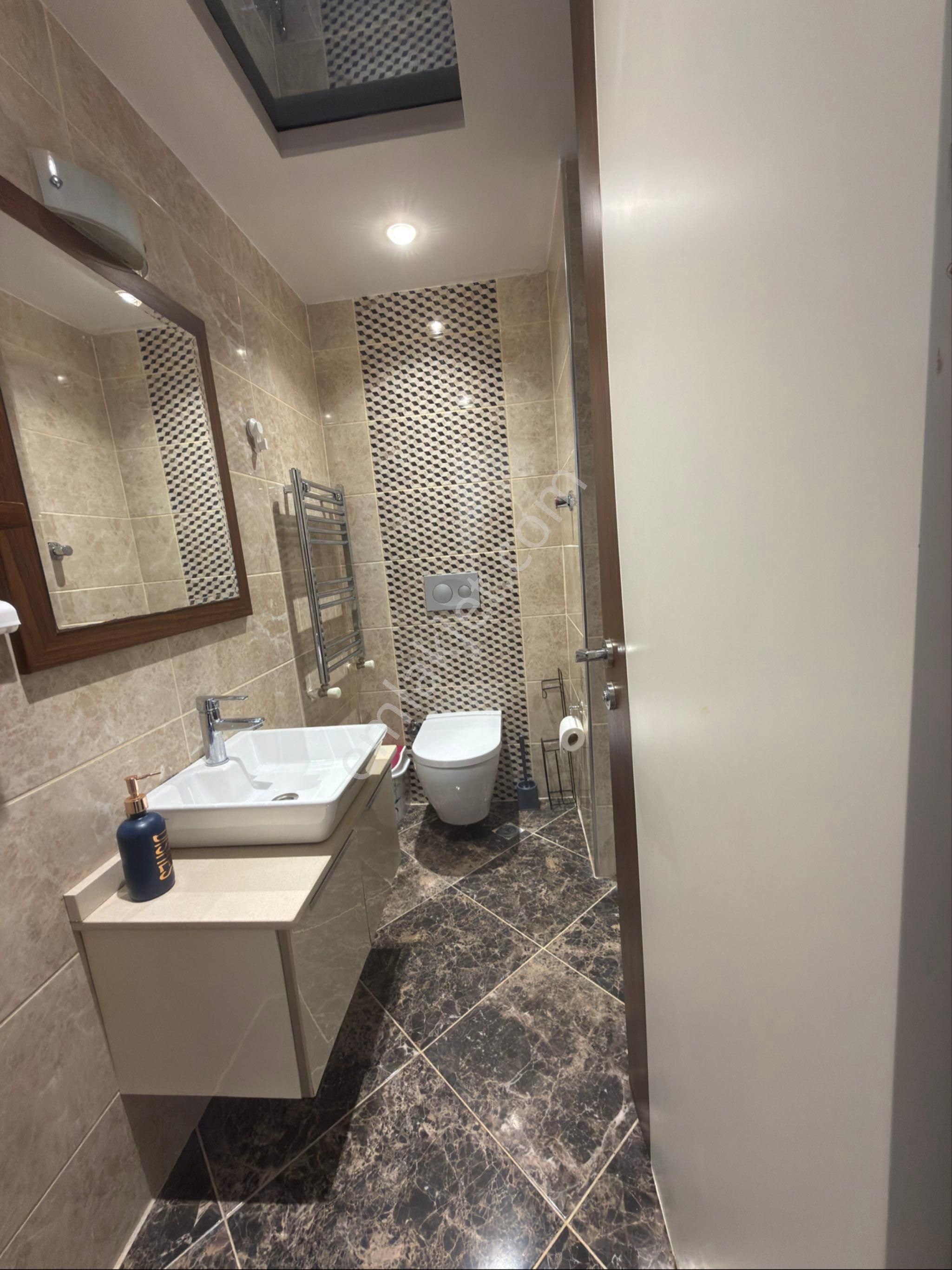 Adana’nın En Elit Sitelerinden Begoviç Bulvarı’nda 1+1 Ultra Vip Eşyalı Kiralık Daire - Görsel 20