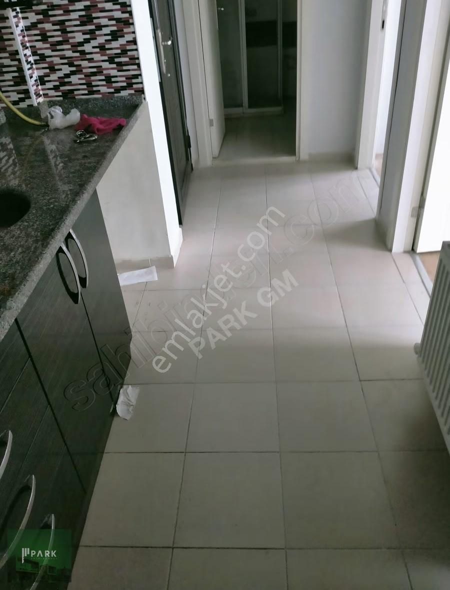 Park Gayrimenkul'den Eczacılık Fakültesi Yakını Kiralık 1+1 - Görsel 17