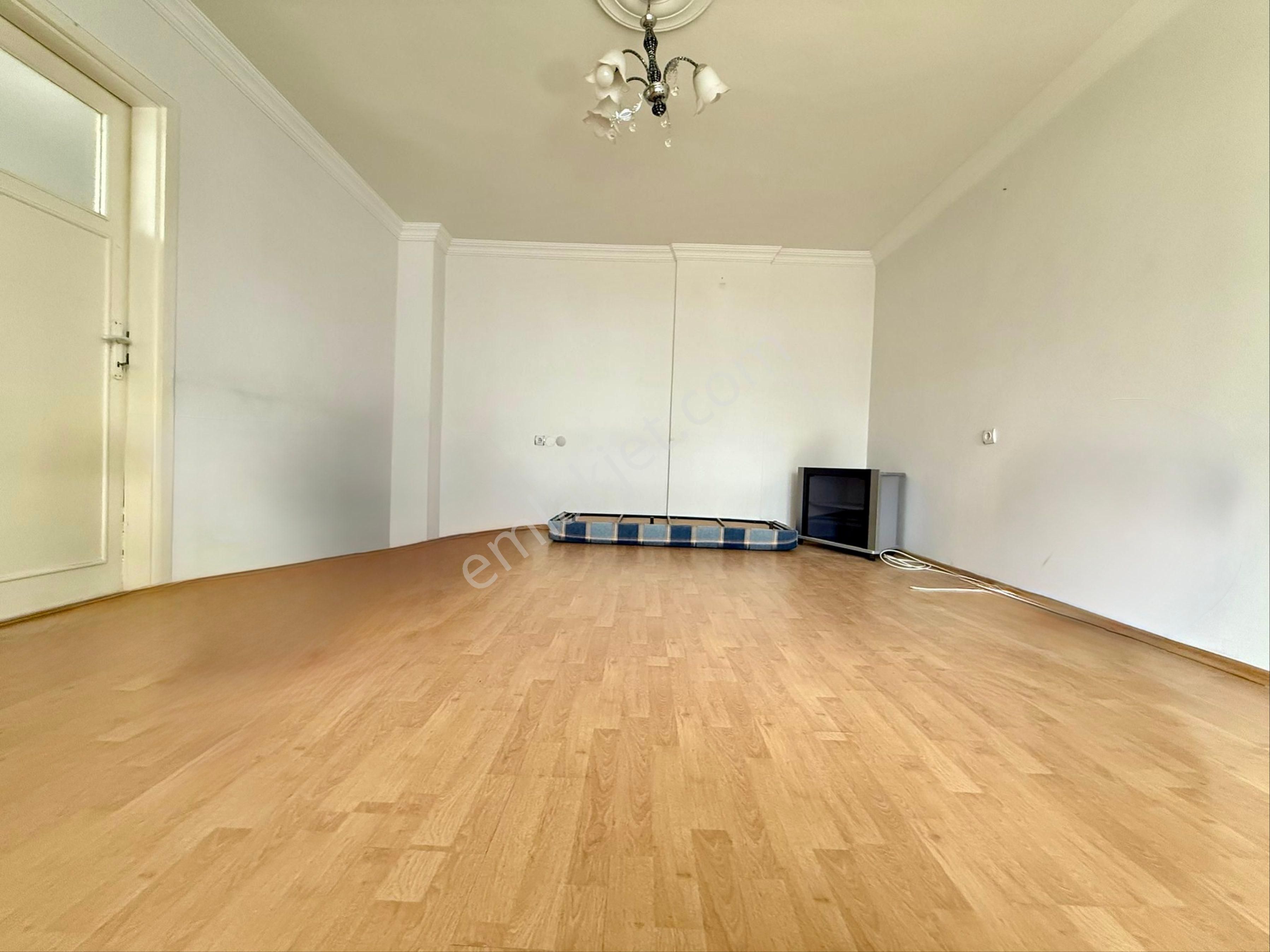 Pınarbaşı Mah Ara Katta Balkonlu Yatırımlık Kök Tapulu 3+1 - Görsel 13