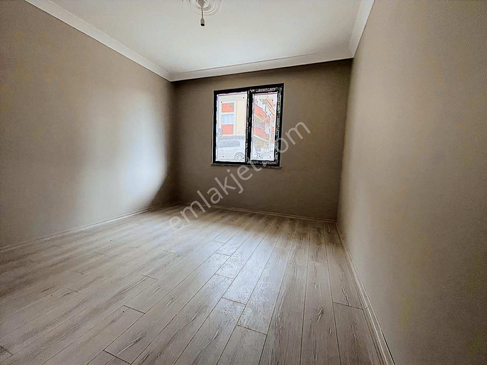 Sıfır Barış Mah 2+1 Ön Cephe Kapalı Otoparklı 100m² Fırsat:!!!!! - Görsel 9