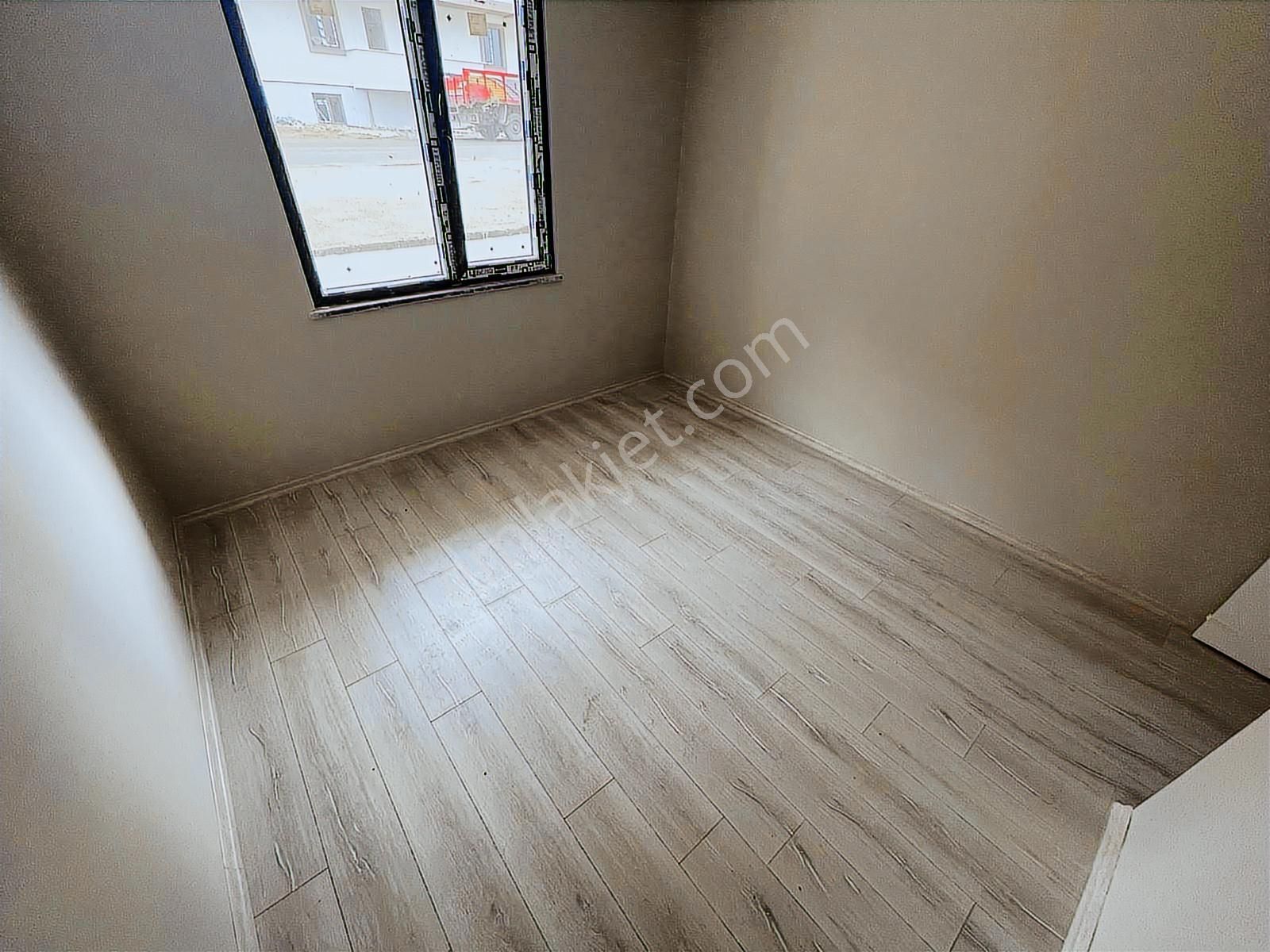Sıfır Barış Mah 2+1 Ön Cephe Kapalı Otoparklı 100m² Fırsat:!!!!! - Görsel 11