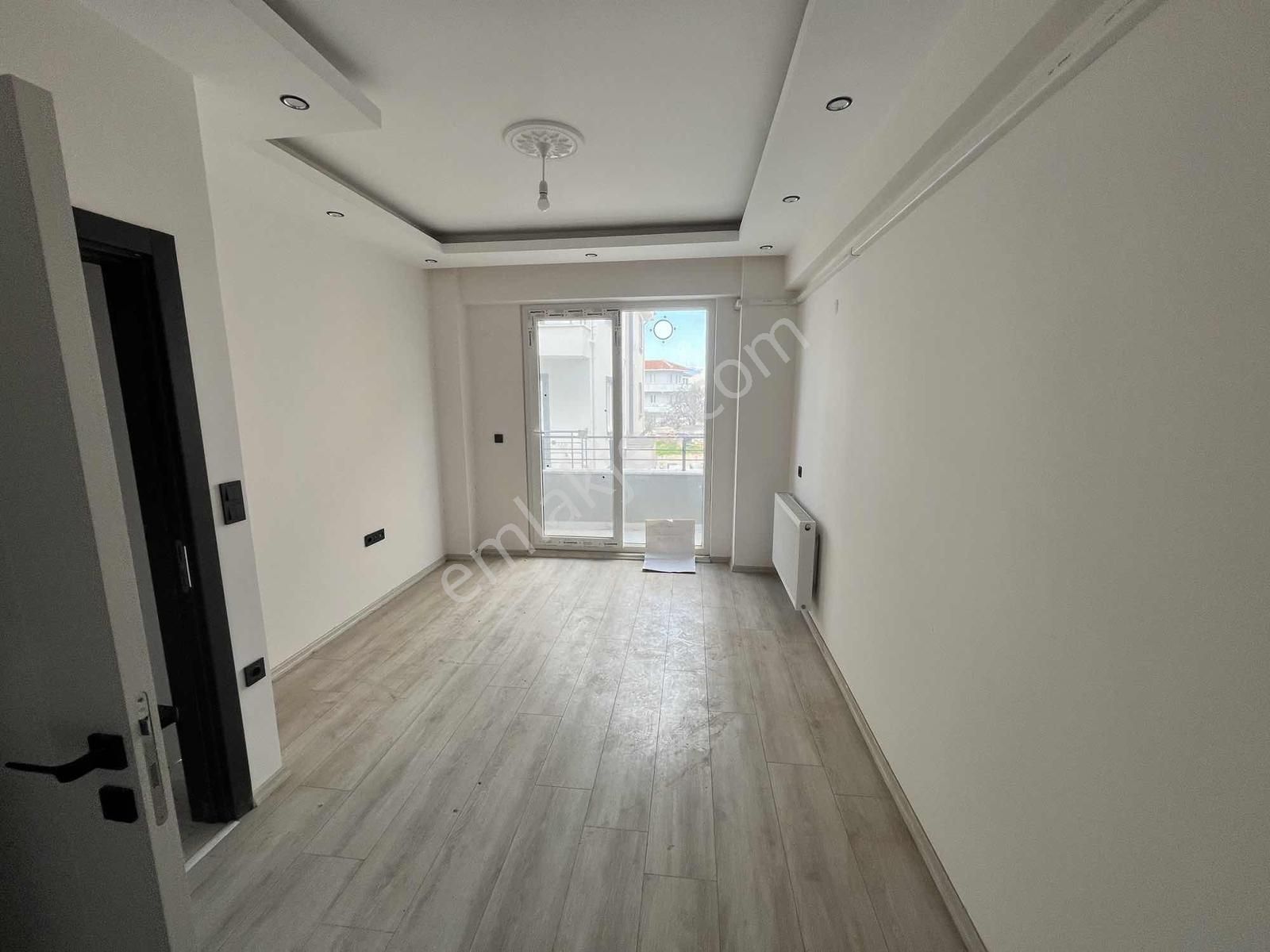 Gömeç Kemalpaşa Doğalgazlı Kiralık 1+1 Daire - Görsel 4