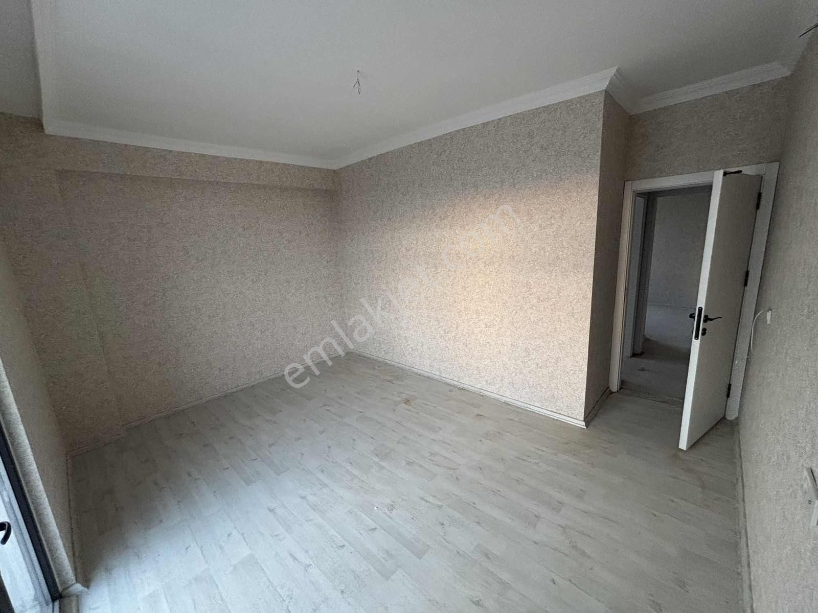 Cemil Şimşekten Selim Sultan Mah Ara Kat Sıfır 4+1 Satlık Daire - Görsel 4