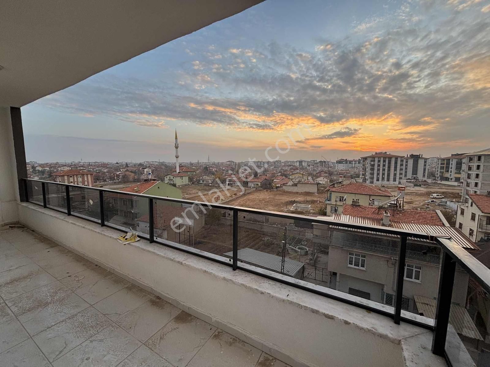 Cemil Şimşekten Selim Sultan Mah Ara Kat Sıfır 4+1 Satlık Daire - Görsel 14