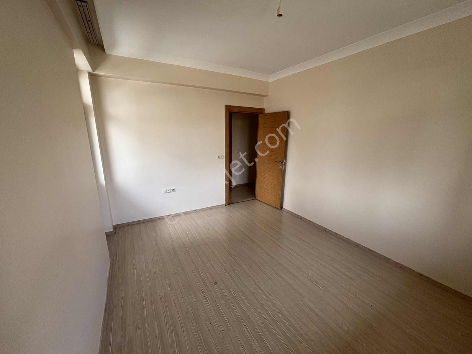 Cemil Şimşek'ten Erenlerde Merkezi Konumda 3+1 Fırsat Daire - Görsel 18