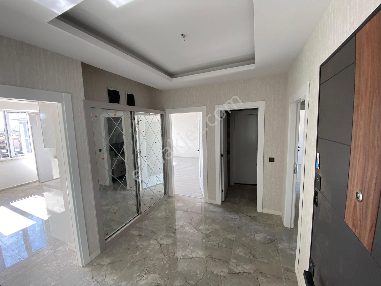 Cemil Şimşek'ten Akşemsettinde Sıfır 3+1 Daire - Görsel 17