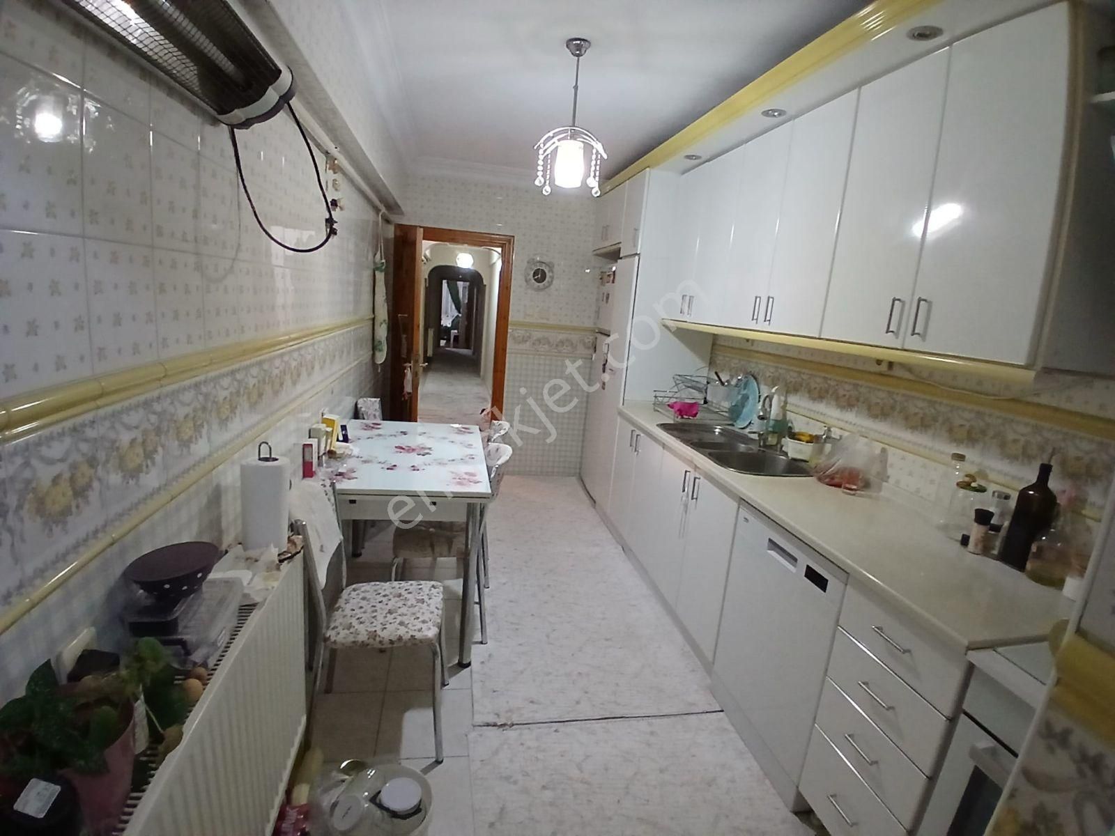 Bursa Yıldırım Namazgah Ta Asansörlü Kombili 160 M2 Daire - Görsel 26