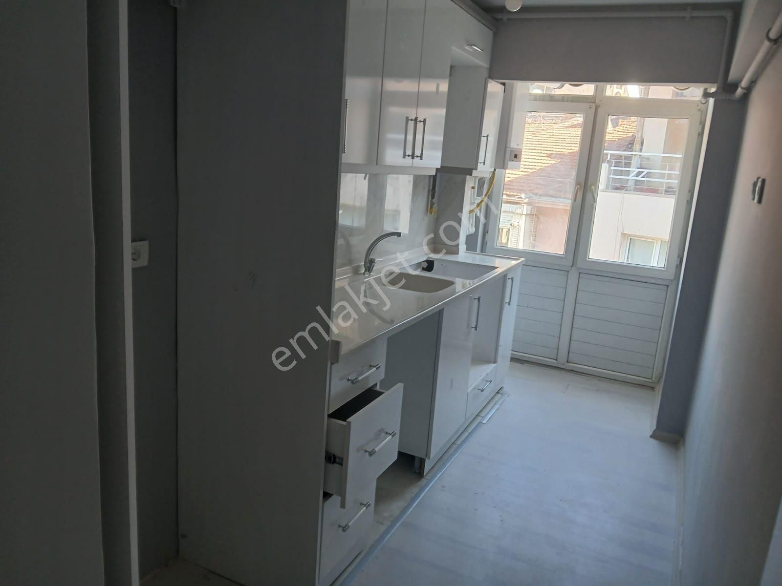 Bursa Yıldırım Umurbey De Arakat Kombili 2+1 Full Yapılı Daire - Görsel 18