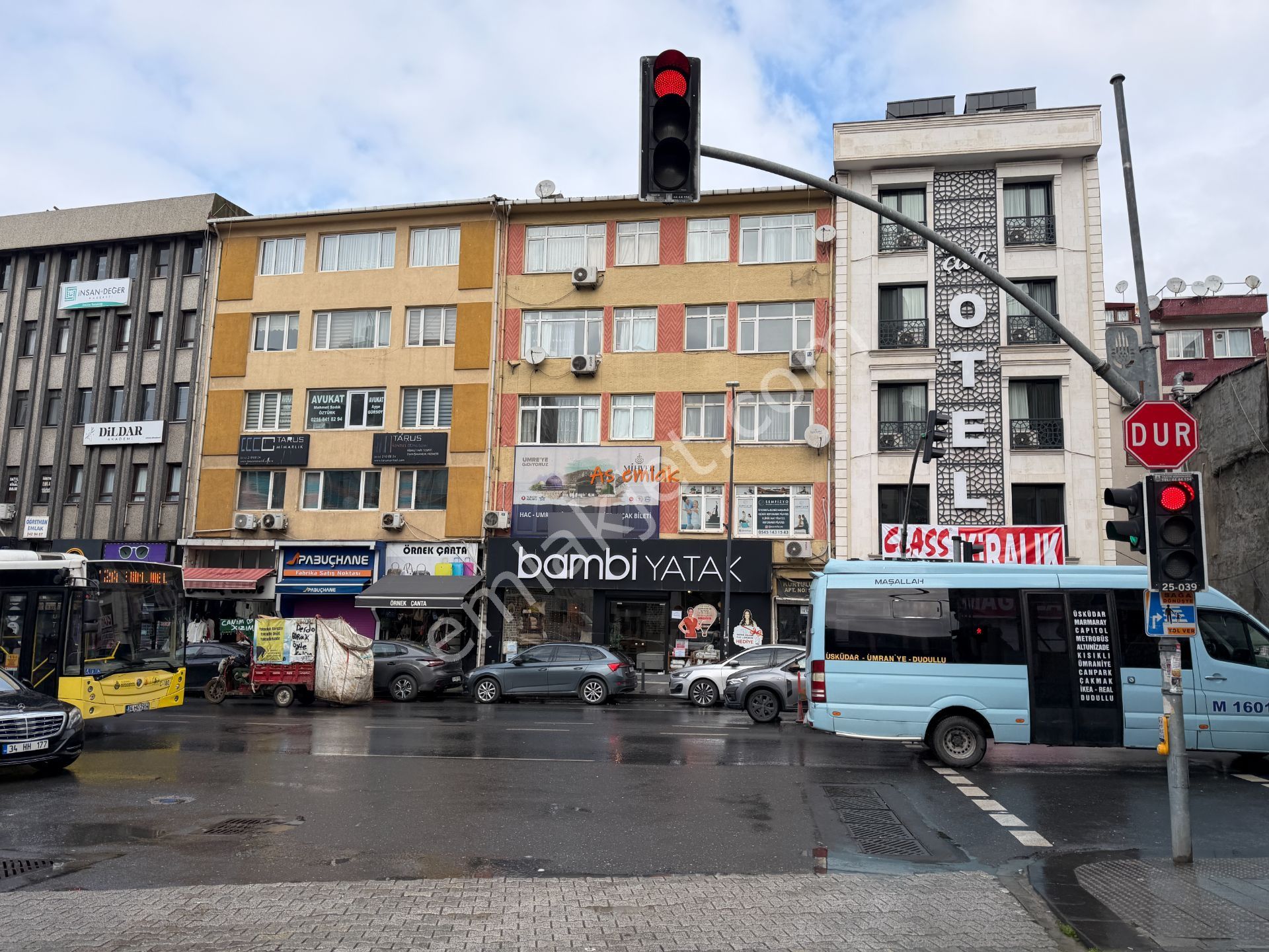 As Emlak Tan 2+1 Üsküdar Merkezde Ana Cadde Üzeri 3.kat Daire