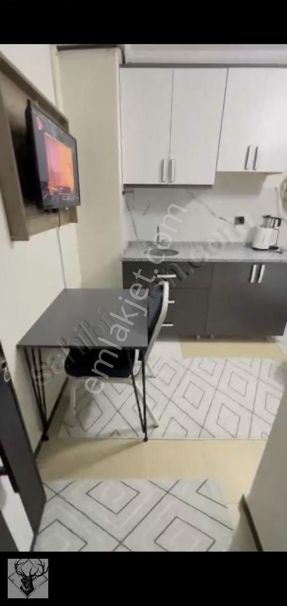 Ful Eşyalı Stüdyo Daire ( Açıklamayı Okuyun Lütfen)