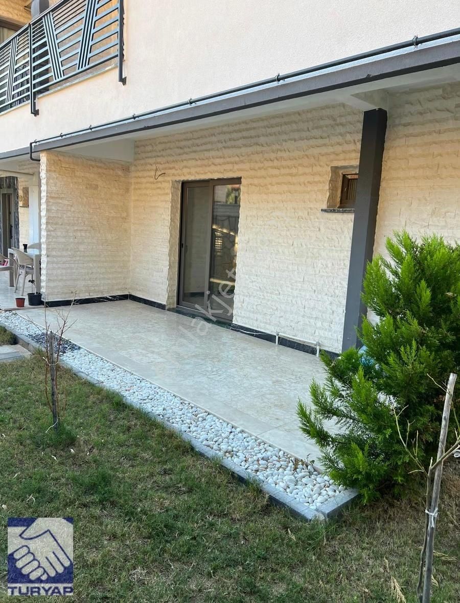 Kuşadası Kadınlar Denizi Mevkii 4+1 Doğalgazlı Dublex Villa - Görsel 6