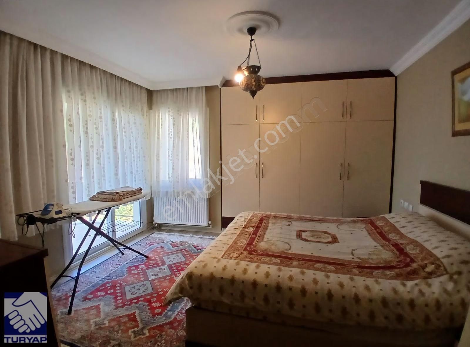 Kuşadası Ege Mahallesinde Satılık Geniş 3+1 Daire - Görsel 13