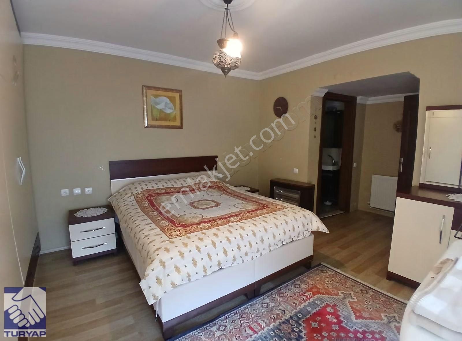 Kuşadası Ege Mahallesinde Satılık Geniş 3+1 Daire - Görsel 15