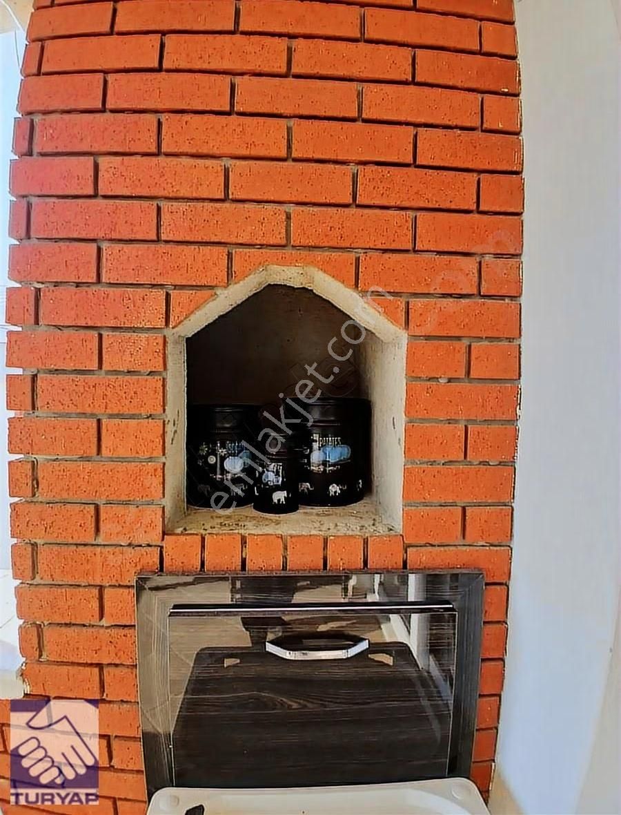 Kuşadası Ege Mahallesinde Satılık Geniş 3+1 Daire - Görsel 2