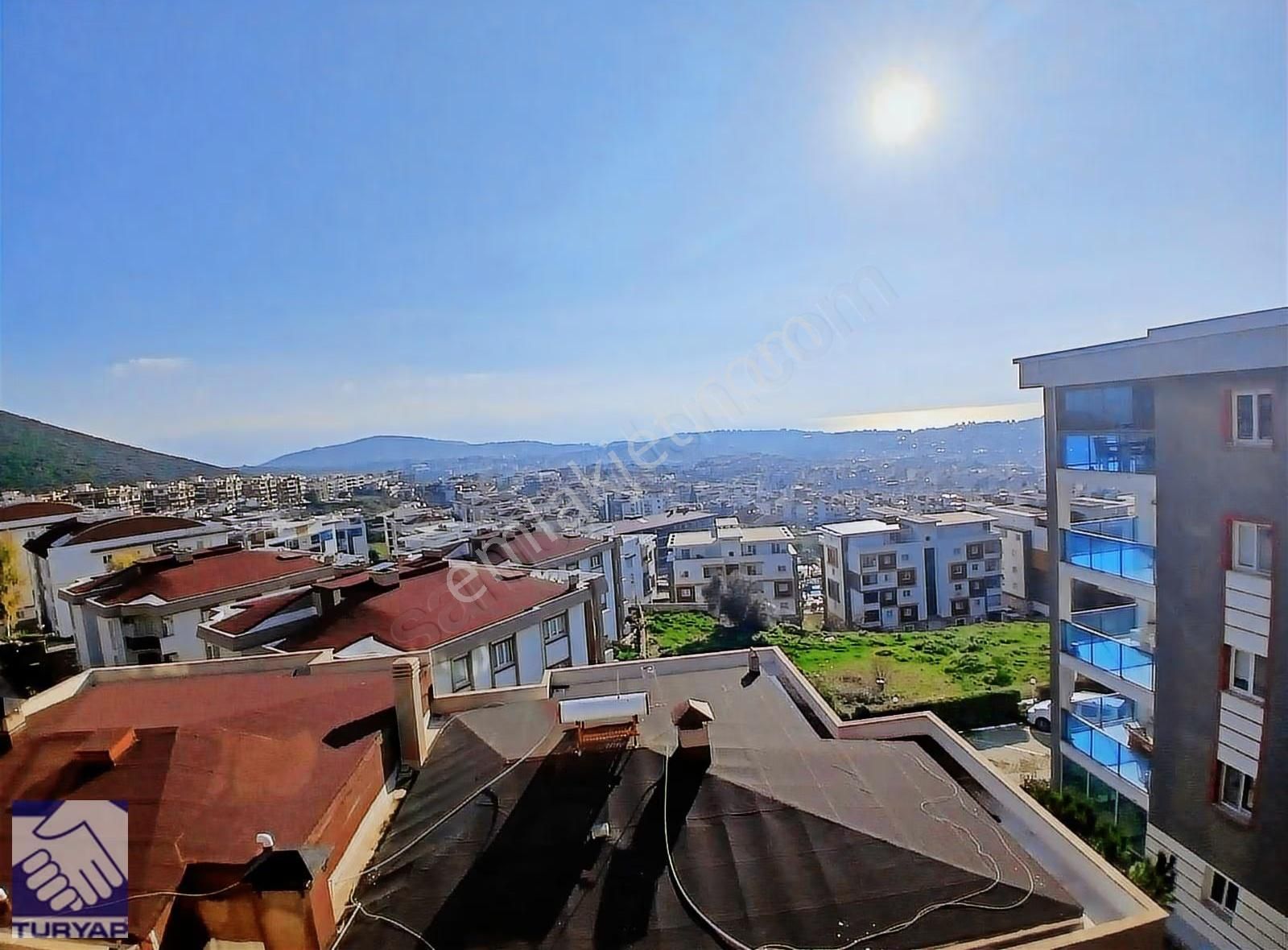 Kuşadası Ege Mahallesinde Satılık Geniş 3+1 Daire - Görsel 9