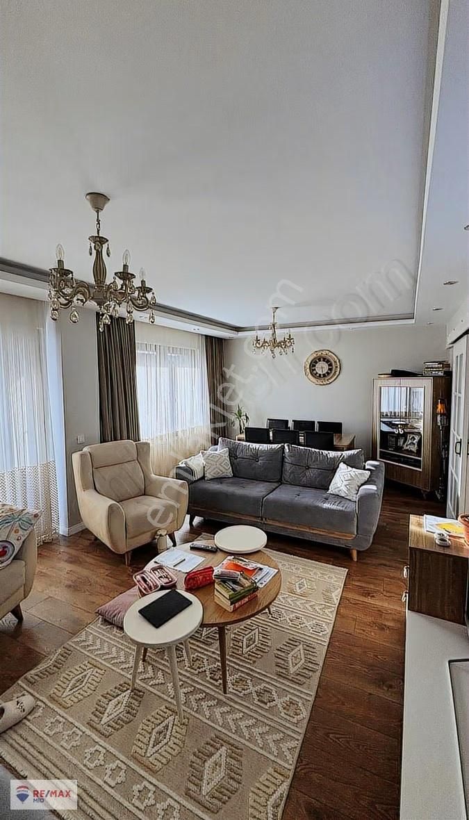 Re/max Mid Kuva-yi Milliye Mahallesi Satılık Tripleks Villa - Görsel 2